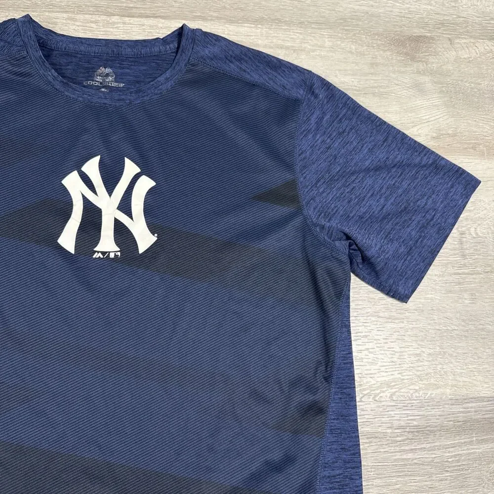 New York Yankees Shirt Majestic Cool Base Men's Blue Large Performance Tee